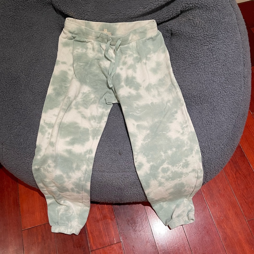 Blue and white tie dye sweats size L